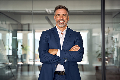 A great coach doesn’t climb the mountain for you—they train you to climb it yourself. Trust, experience, and alignment are the cornerstones of growth that lasts.