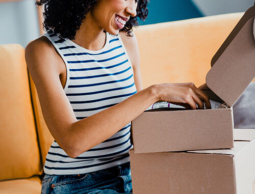 Learn how to create a memorable unboxing experience for your customers with these tips on packaging, personalization, and details that build brand loyalty.