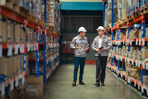 Maximize warehouse productivity with effective strategies to cut downtime, boost accuracy, and motivate teams. Achieve seamless operations today.